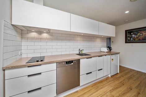 Photo of property in 31 Tiverton Crescent, Whalers Gate, New Plymouth, 4310