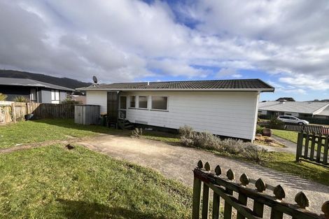 Photo of property in 9 Kivell Street, Ranui, Porirua, 5024
