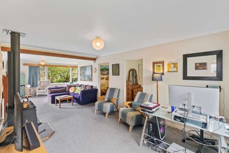 Photo of property in 3205 South Head Road, South Head, Helensville, 0874