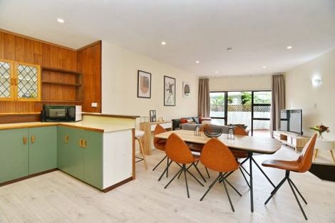 Photo of property in 6 Medbury Terrace, Fendalton, Christchurch, 8041