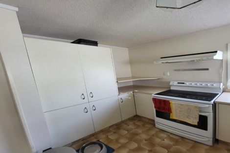 Photo of property in 8/169 Whites Line East, Waiwhetu, Lower Hutt, 5010