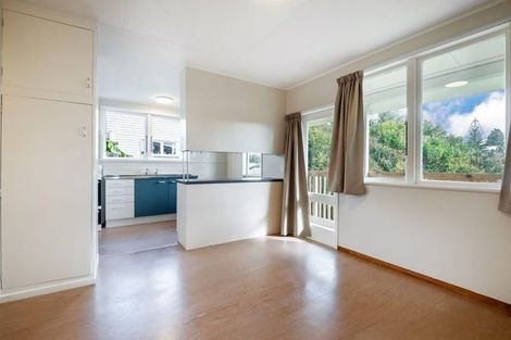 Photo of property in 73 Taurus Crescent, Beach Haven, Auckland, 0626