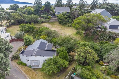 Photo of property in 12 Arawa Street, Raumati Beach, Paraparaumu, 5032