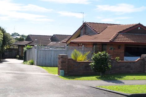 Photo of property in 1/21 Carriage Close, Northpark, Auckland, 2013