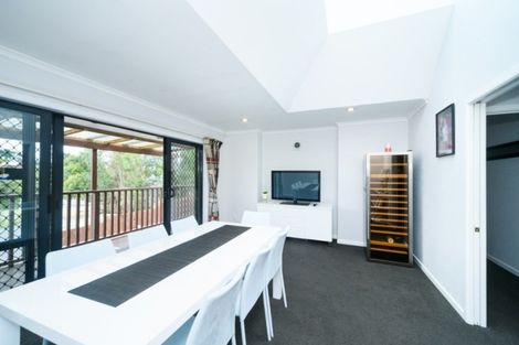 Photo of property in 7 Ruapehu Drive, Fitzherbert, Palmerston North, 4410