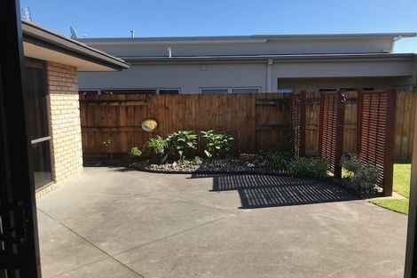 Photo of property in 28 Alva Glen Place, Pyes Pa, Tauranga, 3112