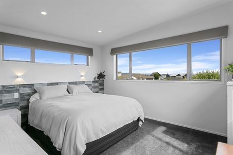 Photo of property in 19 Ernest Kemp Rise, Wharewaka, Taupo, 3330