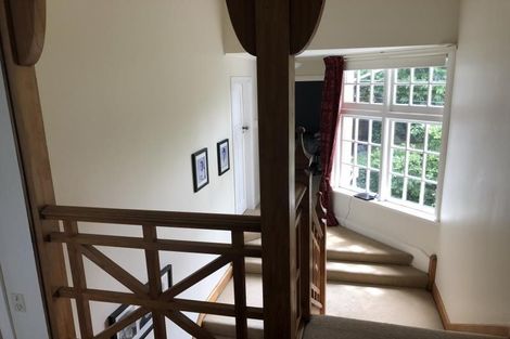 Photo of property in 9 Wadestown Road, Wadestown, Wellington, 6012