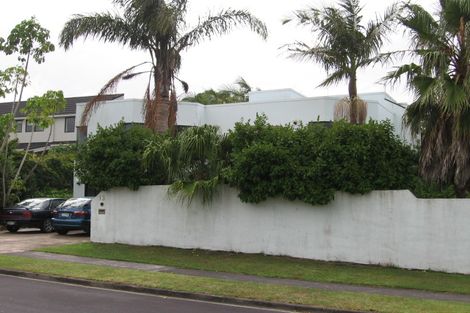 Photo of property in 13 Cherub Place, West Harbour, Auckland, 0618