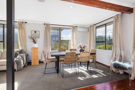 Photo of property in 111 Waiuta Street, Titahi Bay, Porirua, 5022