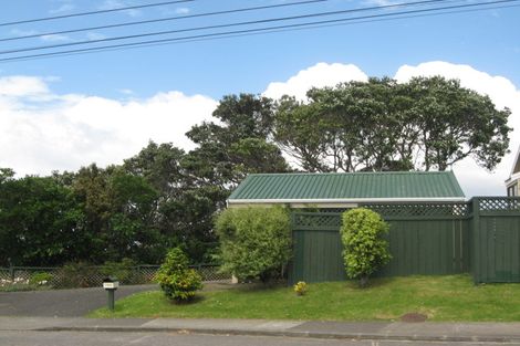 Photo of property in 789 Whangaparaoa Road, Manly, Whangaparaoa, 0930