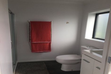 Photo of property in 206 Broomfields Road, Whitford, Howick, 2571