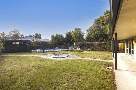 Photo of property in 9c Quinton Place, Bishopdale, Christchurch, 8053