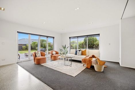 Photo of property in 45 Durrell Way, Rolleston, 7614