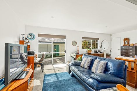 Photo of property in 2/11 Delamare Court, Sunnynook, Auckland, 0632