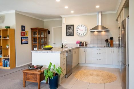 Photo of property in 71 Russell Robertson Drive, Havelock North, 4130