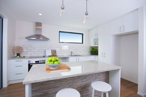 Photo of property in 5/1079 Kaipara Coast Highway, Kaukapakapa, 0873