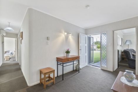 Photo of property in 18 Bernard Street, Chedworth, Hamilton, 3210