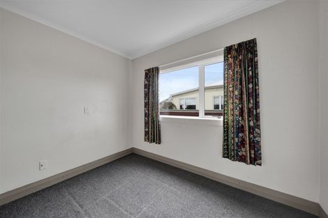 Photo of property in 10 Campbell Street, Hawera, 4610