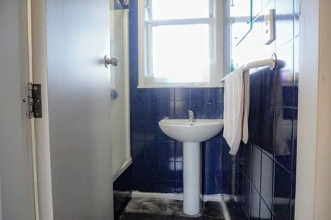 Photo of property in 33 Lister Crescent, Maraenui, Napier, 4110