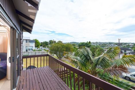 Photo of property in 1/16 Quebec Road, Milford, Auckland, 0620