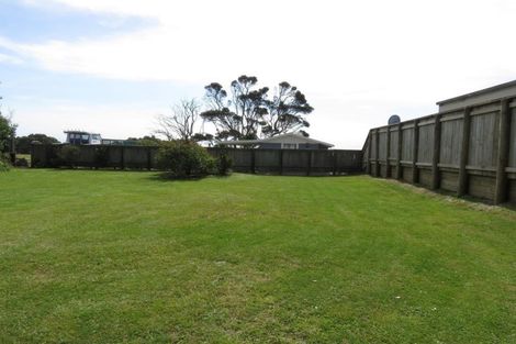 Photo of property in 46 Tainui Street, Mokau, 4376