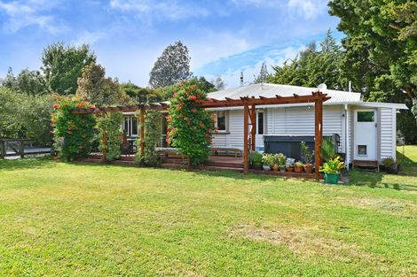 Photo of property in 361 Main Road North, Brown Owl, Upper Hutt, 5018