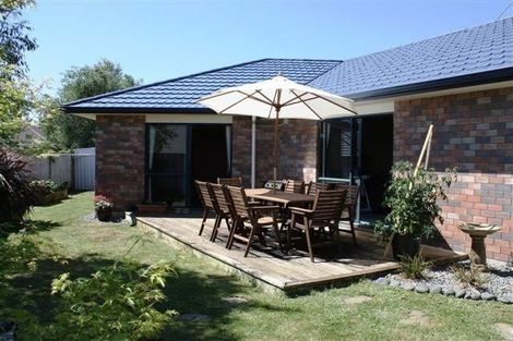 Photo of property in 21 Greig Place, Pukekohe, 2120