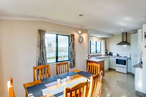 Photo of property in 101a Te Mata Road, Havelock North, 4130