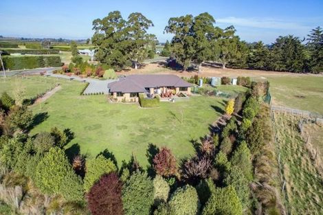 Photo of property in 1 Swannanoa Road, Swannanoa, Rangiora, 7475