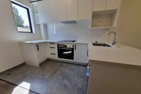 Photo of property in 11/241 Don Buck Road, Massey, Auckland, 0614