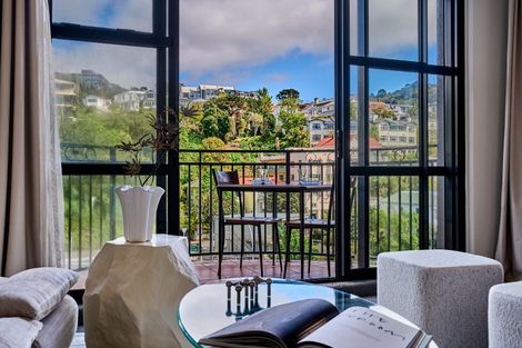 Photo of property in Atrium Towers, 6p/154 The Terrace, Wellington Central, Wellington, 6011