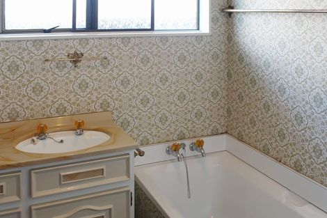 Photo of property in 166c Fitzherbert Avenue, West End, Palmerston North, 4410