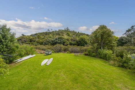 Photo of property in 4 Riverview Road, Cooks Beach, Whitianga, 3591