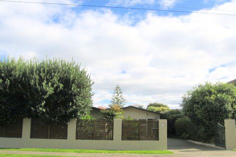 Photo of property in 14 Muricata Avenue, Mount Maunganui, 3116