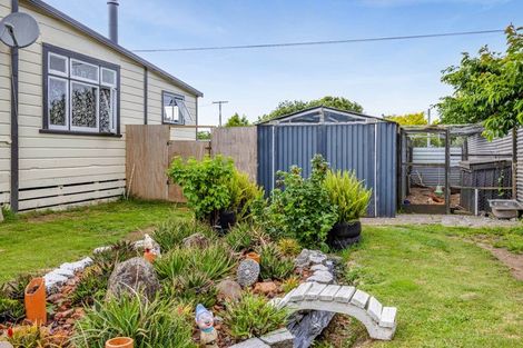 Photo of property in 77 Ngatai Street, Manaia, 4612