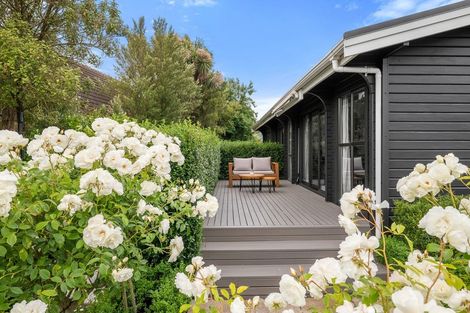 Photo of property in 19 Fernbrook Place, Mairehau, Christchurch, 8013