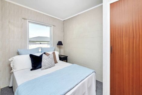 Photo of property in 2/37 Oriana Avenue, Lynfield, Auckland, 1042