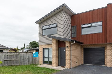 Photo of property in 1/1 Epping Place, Dinsdale, Hamilton, 3204