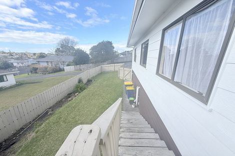 Photo of property in 1/67 Trias Road, Totara Vale, Auckland, 0629