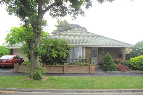Photo of property in 33 Dee Street, St Albans, Christchurch, 8014