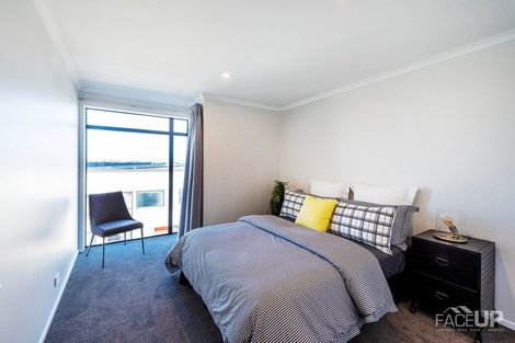 Photo of property in 75 Glidepath Road, Hobsonville, Auckland, 0616