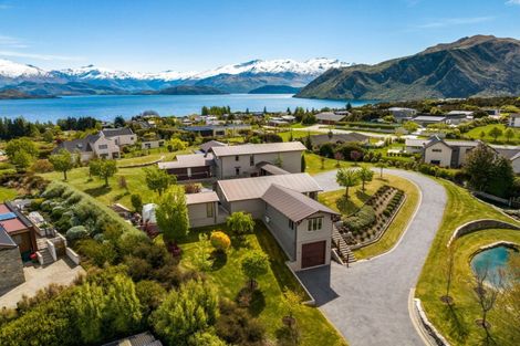 Photo of property in 19 Ridgecrest, Wanaka, 9305