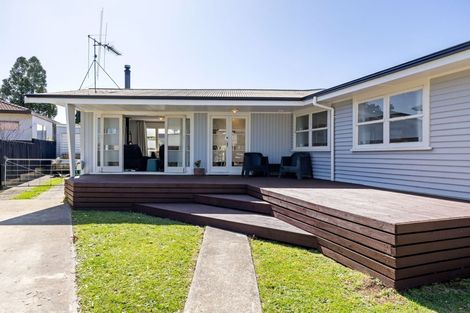 Photo of property in 21 Macdonald Road, Glenview, Hamilton, 3206