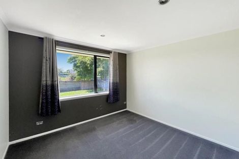 Photo of property in 35 Christobel Circle, Huntington, Hamilton, 3210