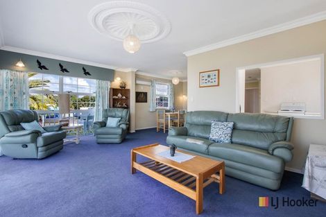 Photo of property in 32 The Terrace, Waihi Beach, 3611