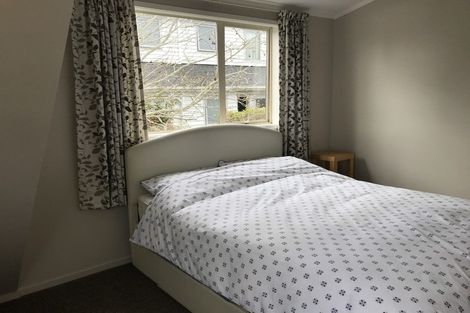 Photo of property in 1/42 Forrest Hill Road, Forrest Hill, Auckland, 0620