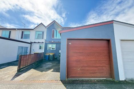 Photo of property in 9b Clearwater Cove, West Harbour, Auckland, 0618