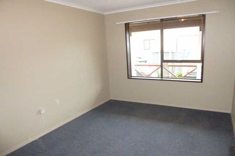 Photo of property in 4/76 Shakespeare Road, Waltham, Christchurch, 8023