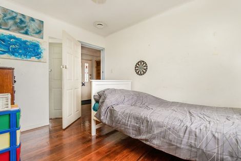 Photo of property in 26 Tui Crescent, Manurewa, Auckland, 2102